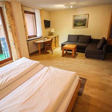 Bogensporthotel "Bad" Eisenbach  Extérieur photo