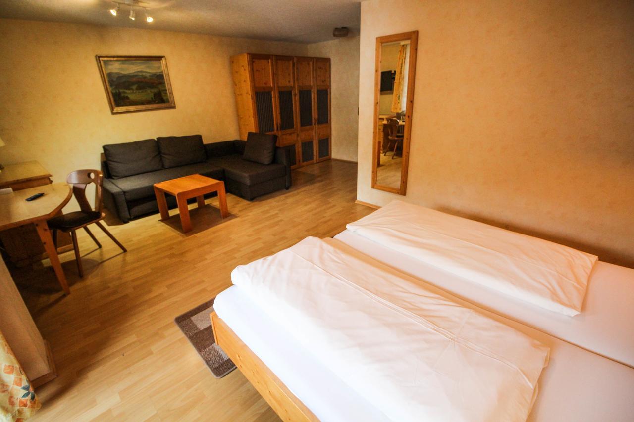 Bogensporthotel "Bad" Eisenbach  Extérieur photo