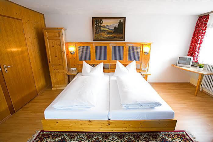 Bogensporthotel "Bad" Eisenbach  Extérieur photo