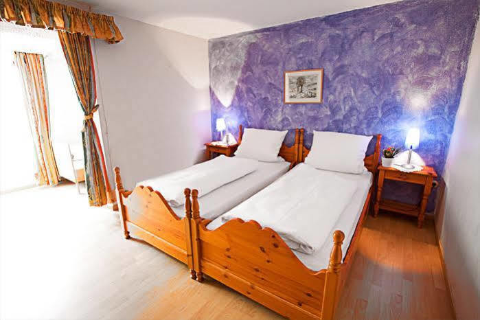 Bogensporthotel "Bad" Eisenbach  Extérieur photo